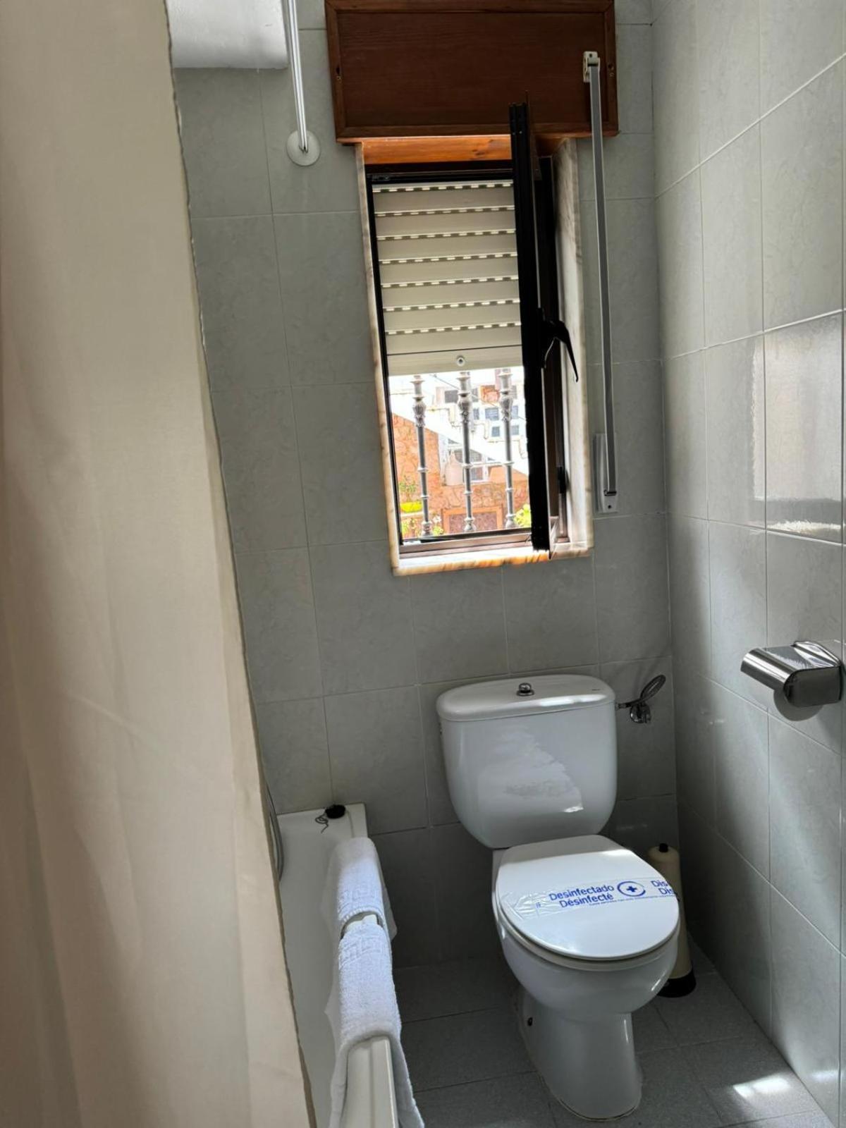 Hotel El Castanu De Cue Extérieur photo